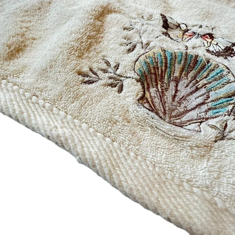 Vtg Butterfly Seashell Embroidered Towel Bath Fingertip Set Rope Trim